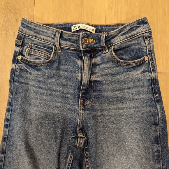 Zara straight jeans with raw hem - Picture 8 of 8